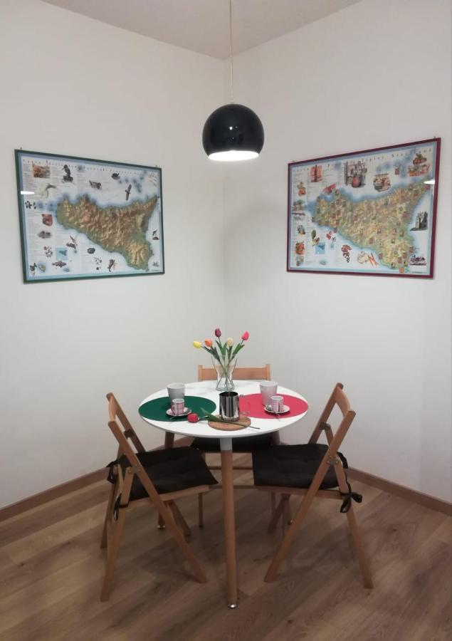 Casa Annuccia Ai Quattro Canti Di Citta Palermo Eksteriør billede